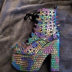 YRU platform boots